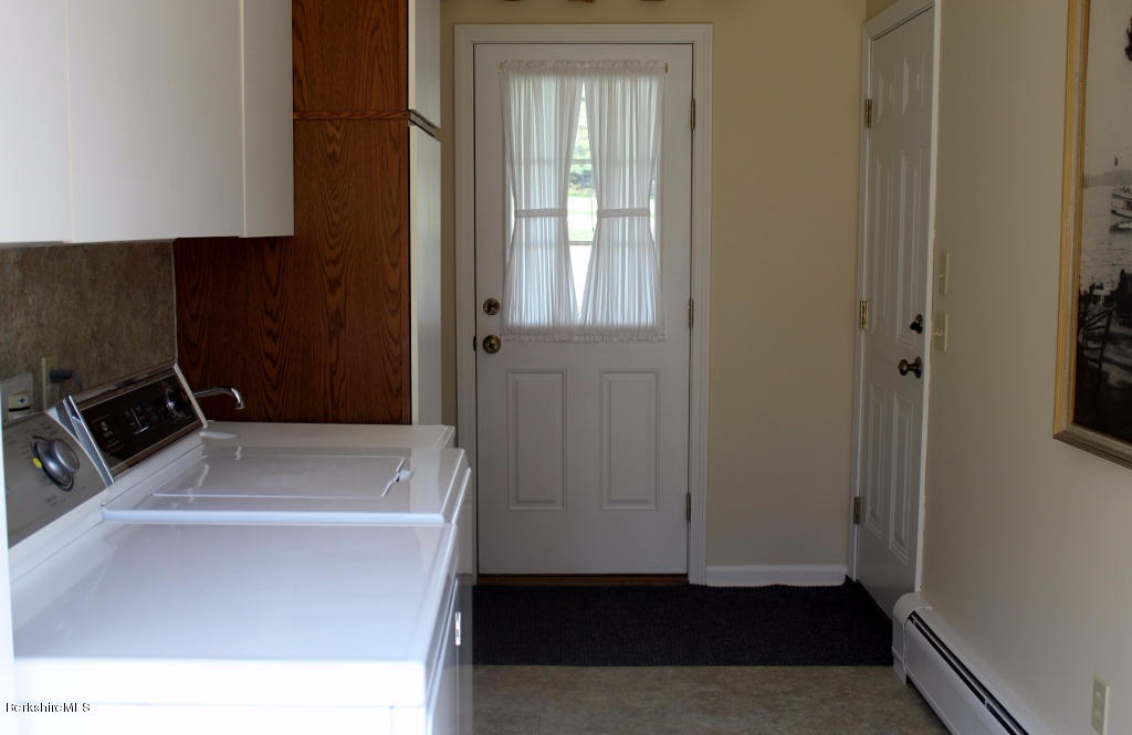125 Dublin Road Richmond, MA 01201 - Photo 29 of 38