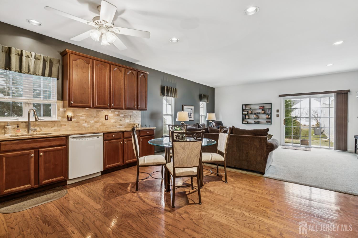 6 Holly Manor Court Helmetta, NJ 08828 - Photo 11 of 25