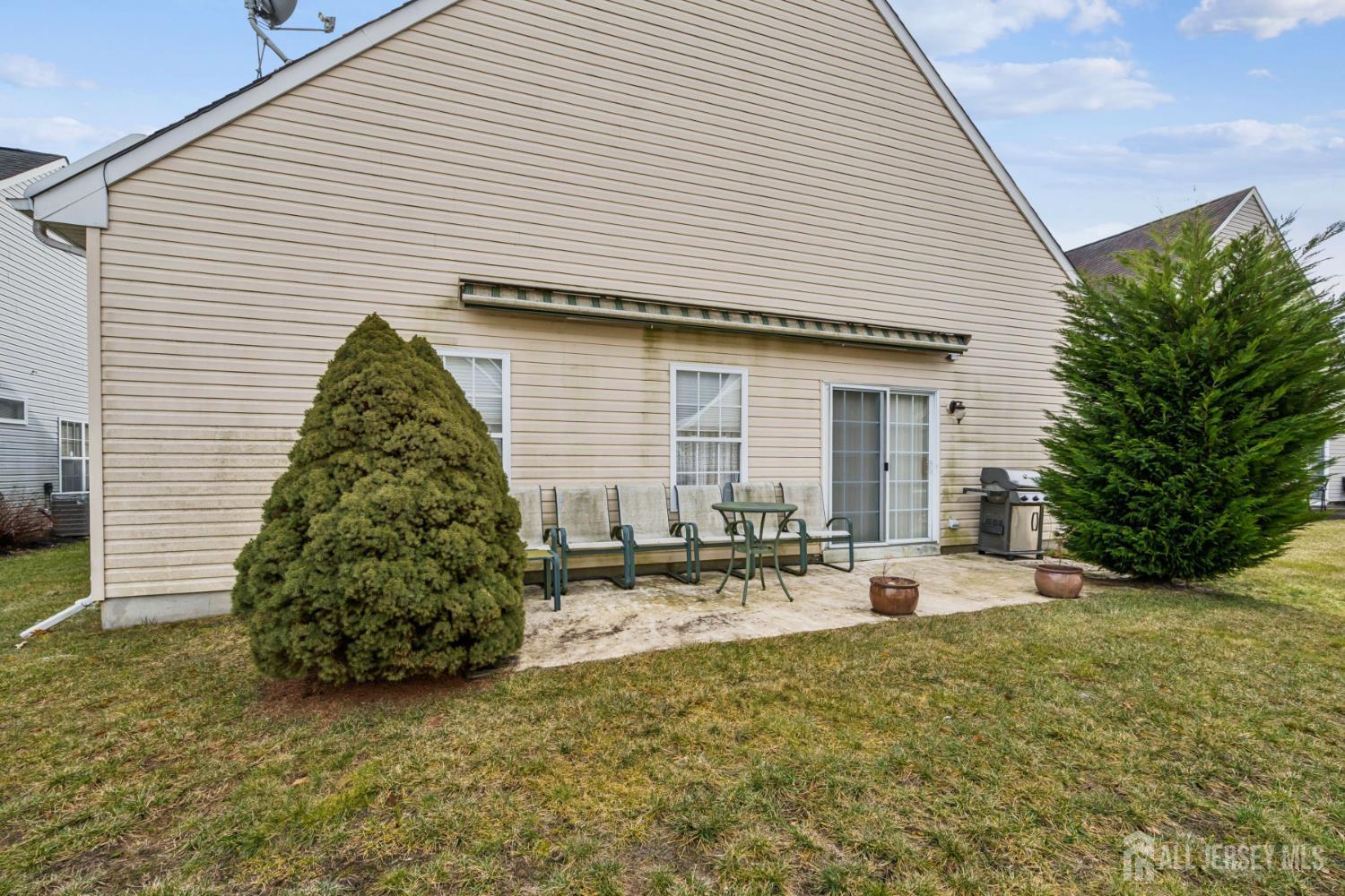 6 Holly Manor Court Helmetta, NJ 08828 - Photo 25 of 25