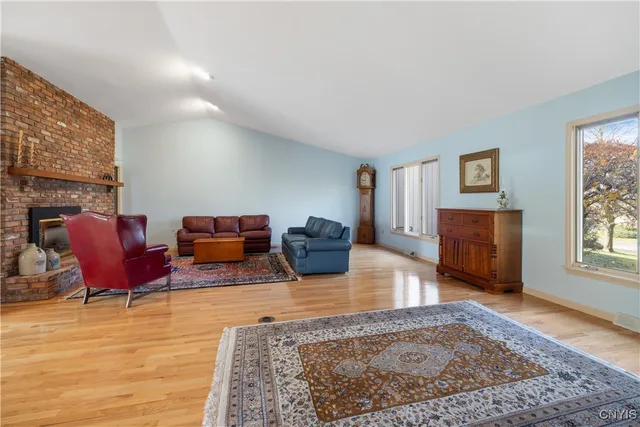 $409,000 | 125 Spyglass Lane, Manlius, NY 13066