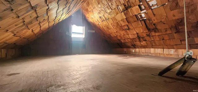 $179,900 | 307 Wood Street, Freelandville, IN 47535