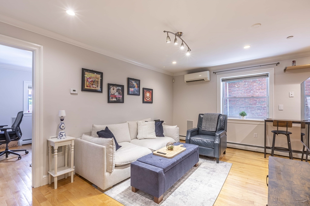 52 Cooper Street, Unit 1 Boston, MA 02113 - Photo 4 of 12