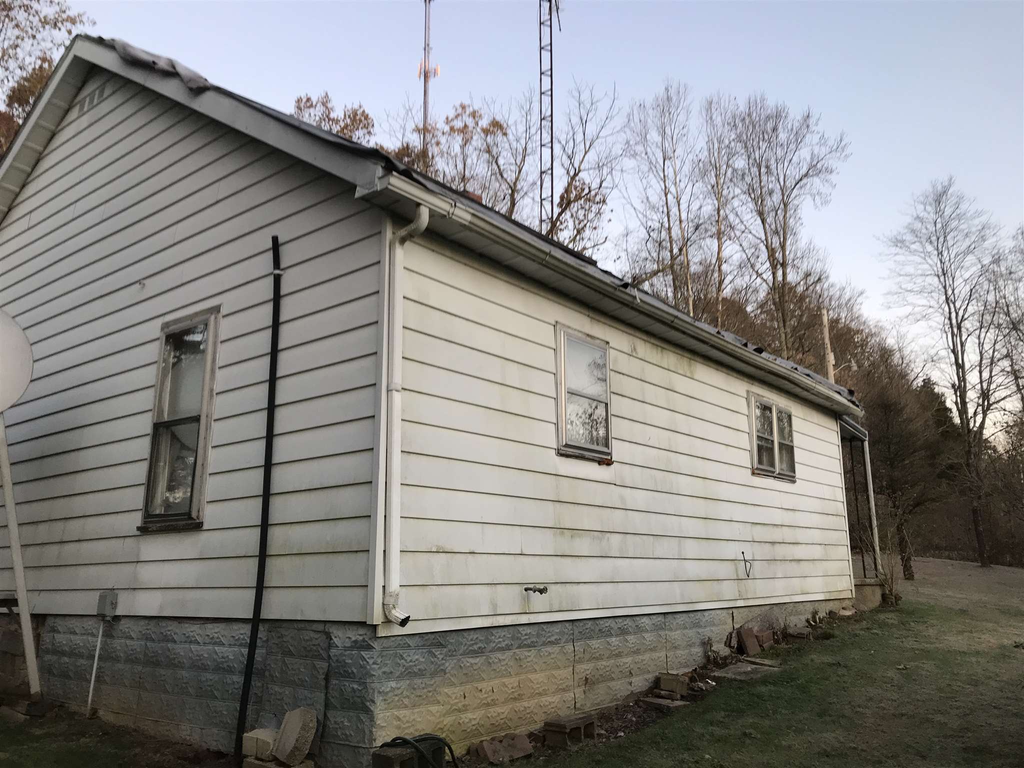 172 Wayne Beasley Road Huron, IN 47437 - Photo 8 of 10