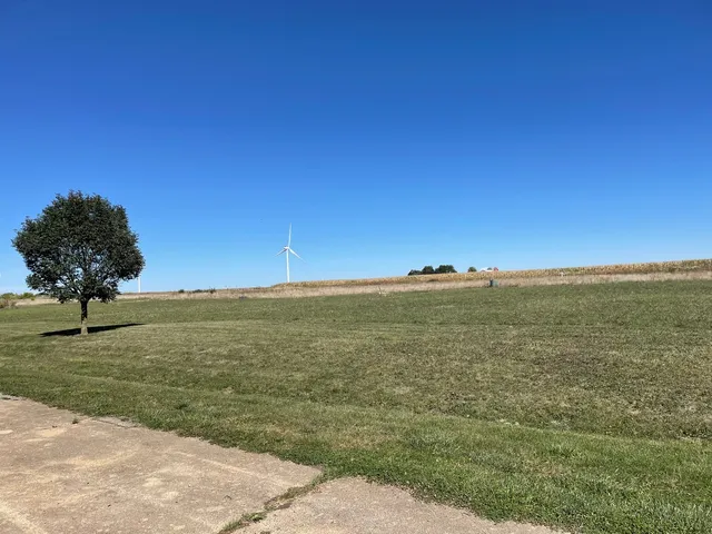 $16,000 | 155 Sun Street, Cabery, IL 60919