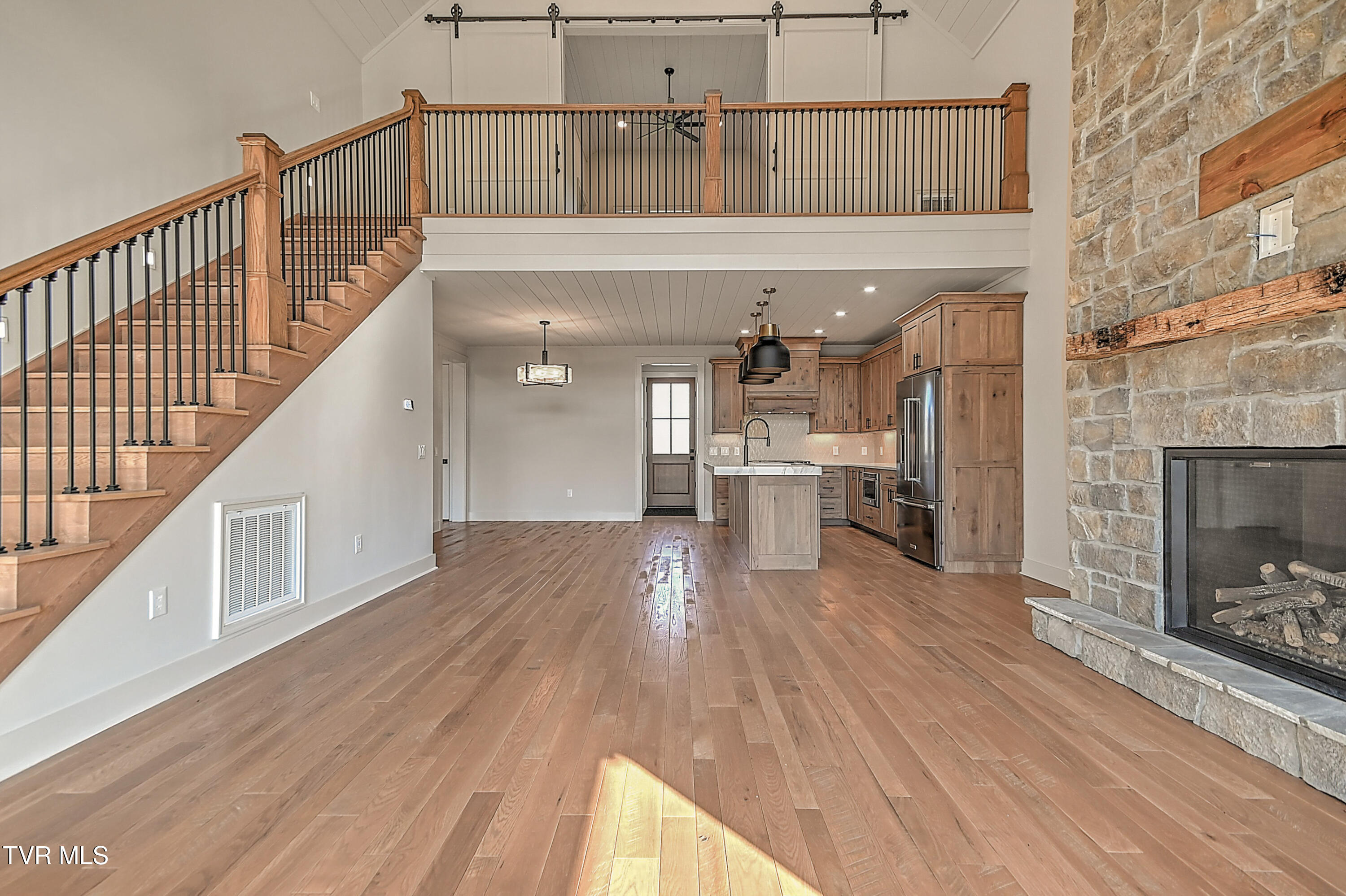 190 Farmhouse Village Trail Butler, TN 37640 - Photo 29 of 101 190 Farmhouse Village Trl DST-31