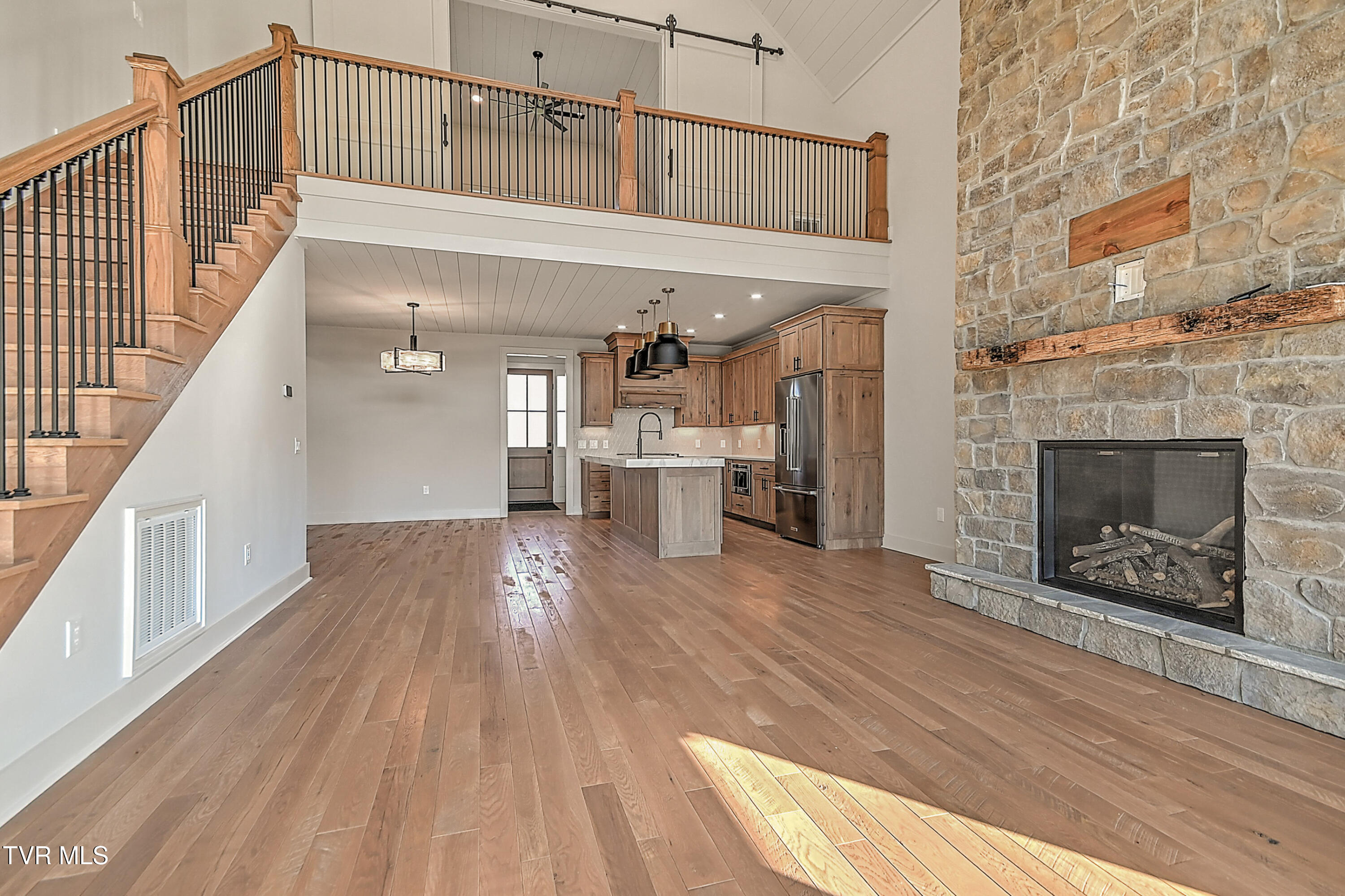 190 Farmhouse Village Trail Butler, TN 37640 - Photo 30 of 101 190 Farmhouse Village Trl DST-32