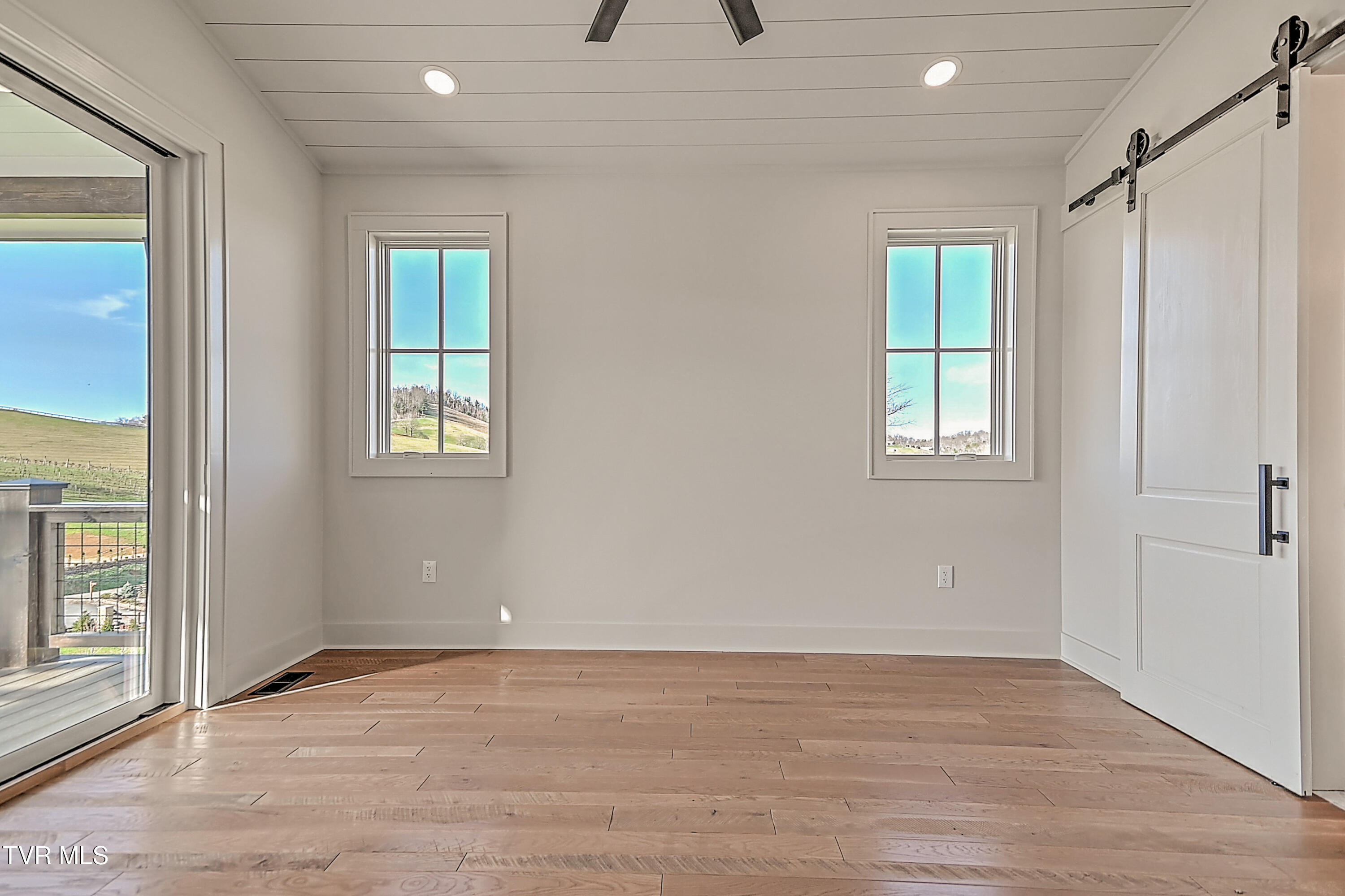 190 Farmhouse Village Trail Butler, TN 37640 - Photo 41 of 101 190 Farmhouse Village Trl DST-40