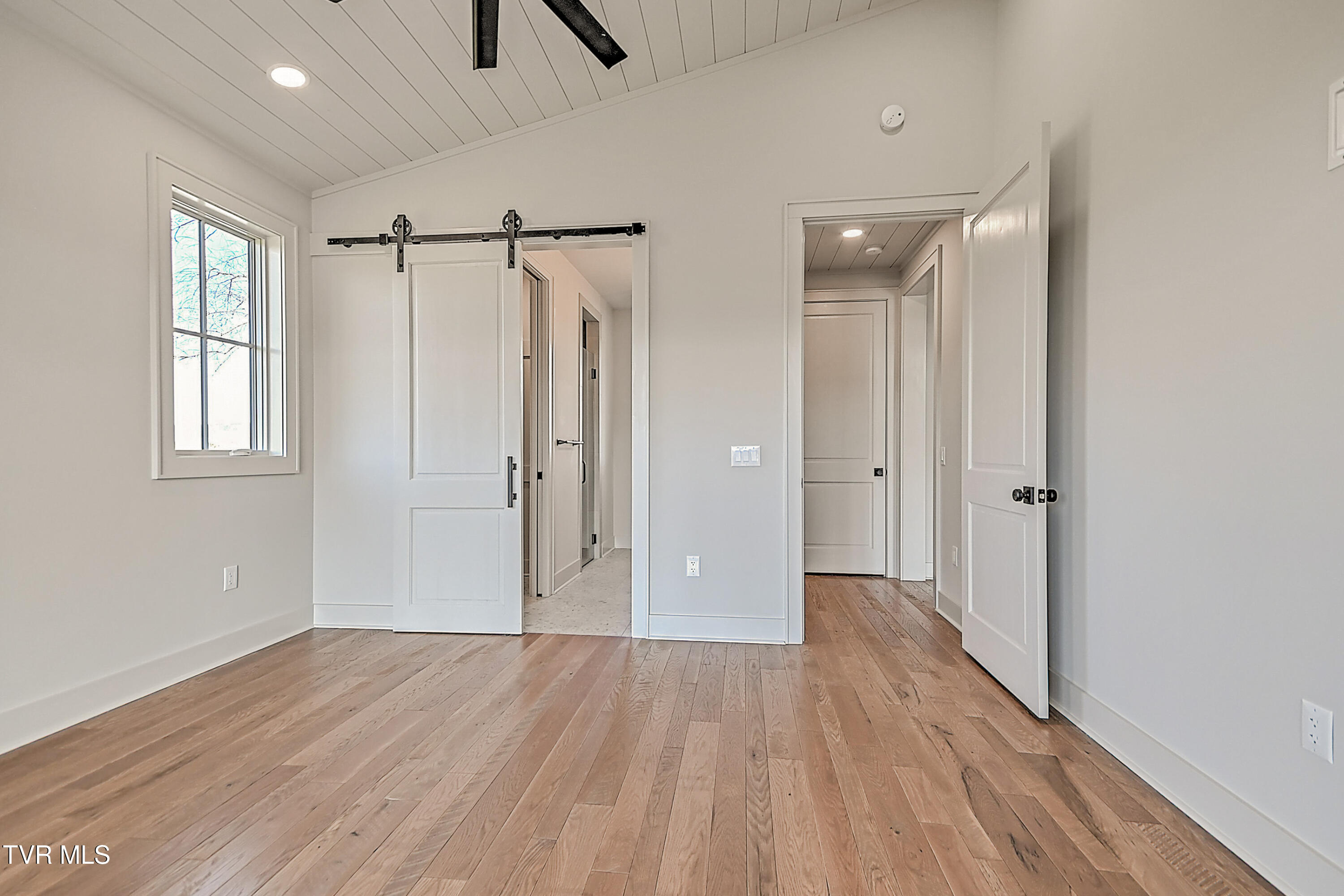 190 Farmhouse Village Trail Butler, TN 37640 - Photo 45 of 101 190 Farmhouse Village Trl DST-41