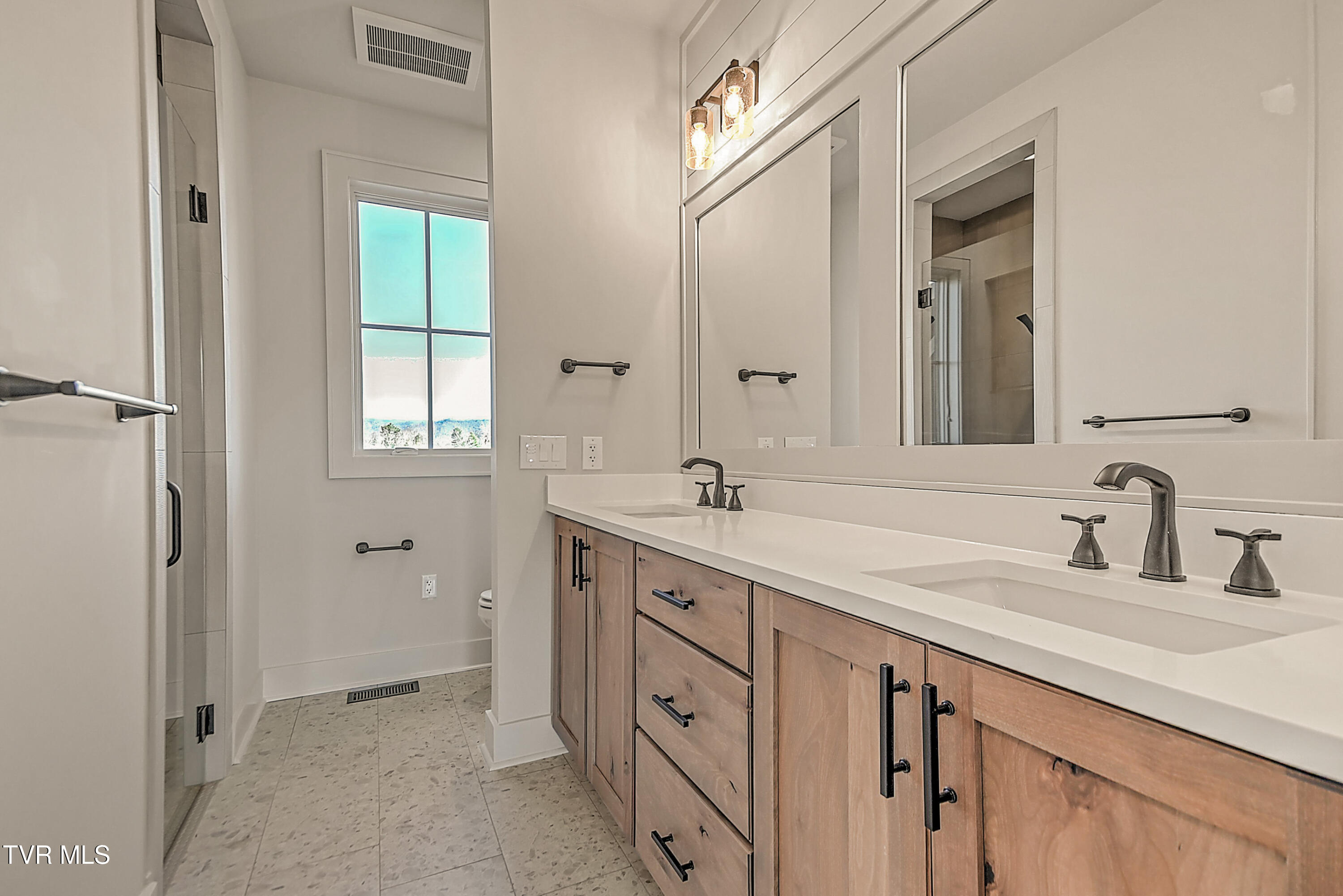 190 Farmhouse Village Trail Butler, TN 37640 - Photo 47 of 101 190 Farmhouse Village Trl DST-42