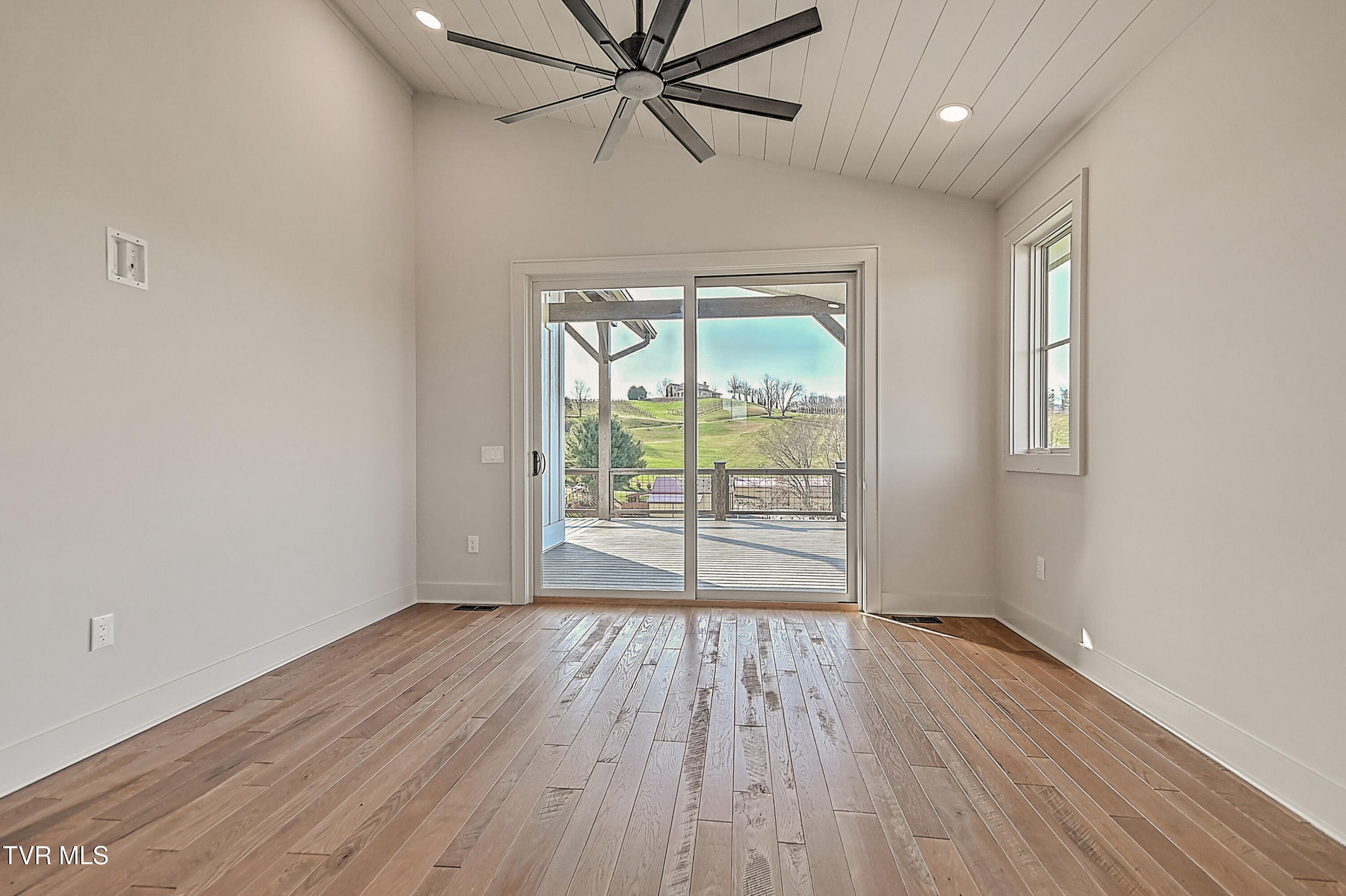 190 Farmhouse Village Trail Butler, TN 37640 - Photo 51 of 101 190 Farmhouse Village Trl DST-44