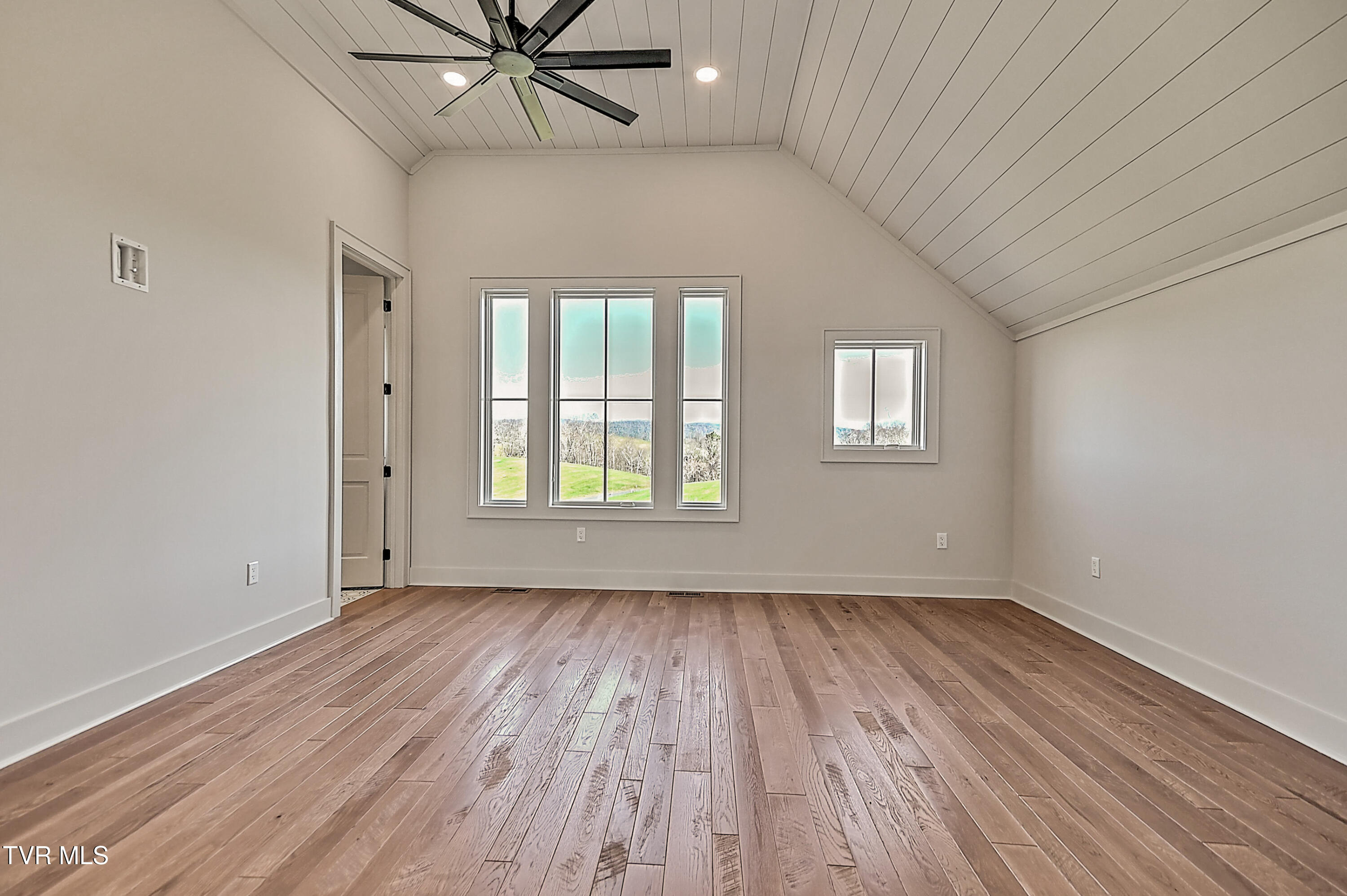 190 Farmhouse Village Trail Butler, TN 37640 - Photo 59 of 101 190 Farmhouse Village Trl DST-47