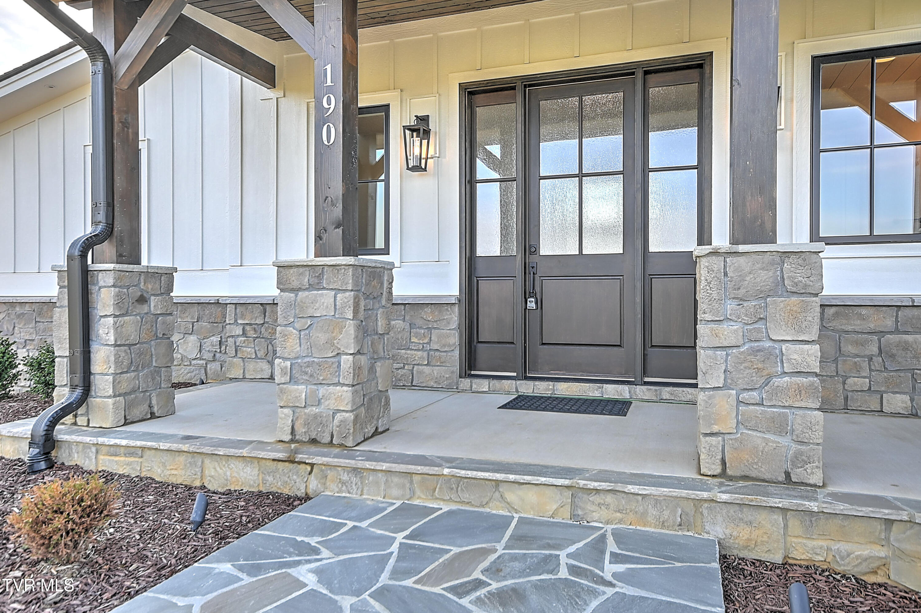 190 Farmhouse Village Trail Butler, TN 37640 - Photo 7 of 101 190 Farmhouse Village Trl DST-6