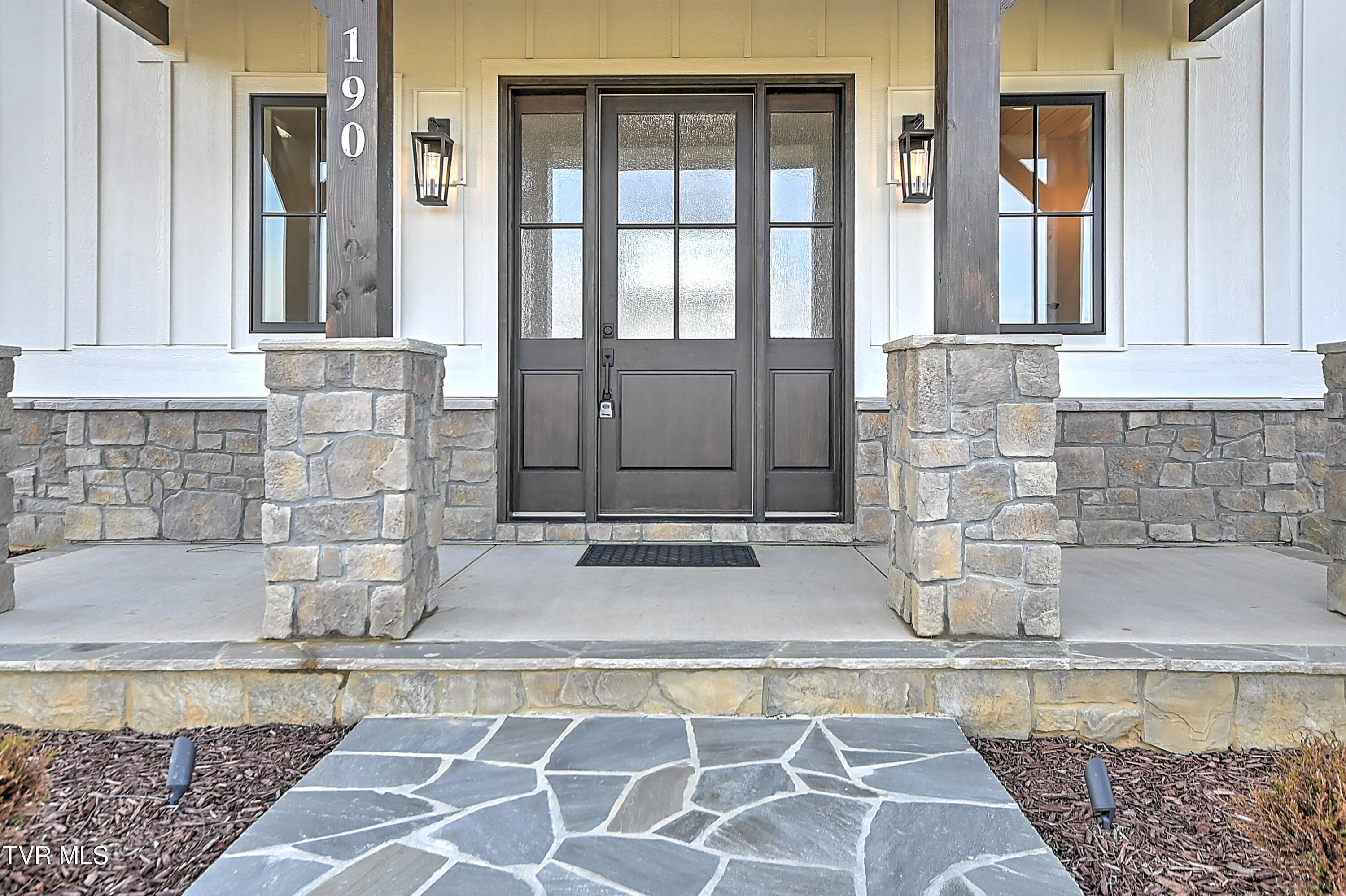 190 Farmhouse Village Trail Butler, TN 37640 - Photo 8 of 101 190 Farmhouse Village Trl DST-7