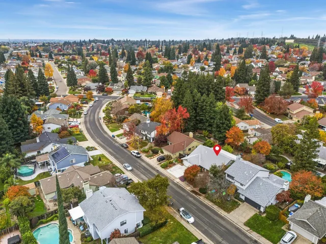 an aerial view of multiple house