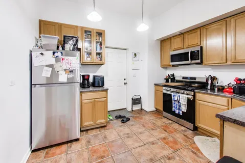 $1,249,000 | 2455 North Sawyer Avenue, Chicago, IL 60647