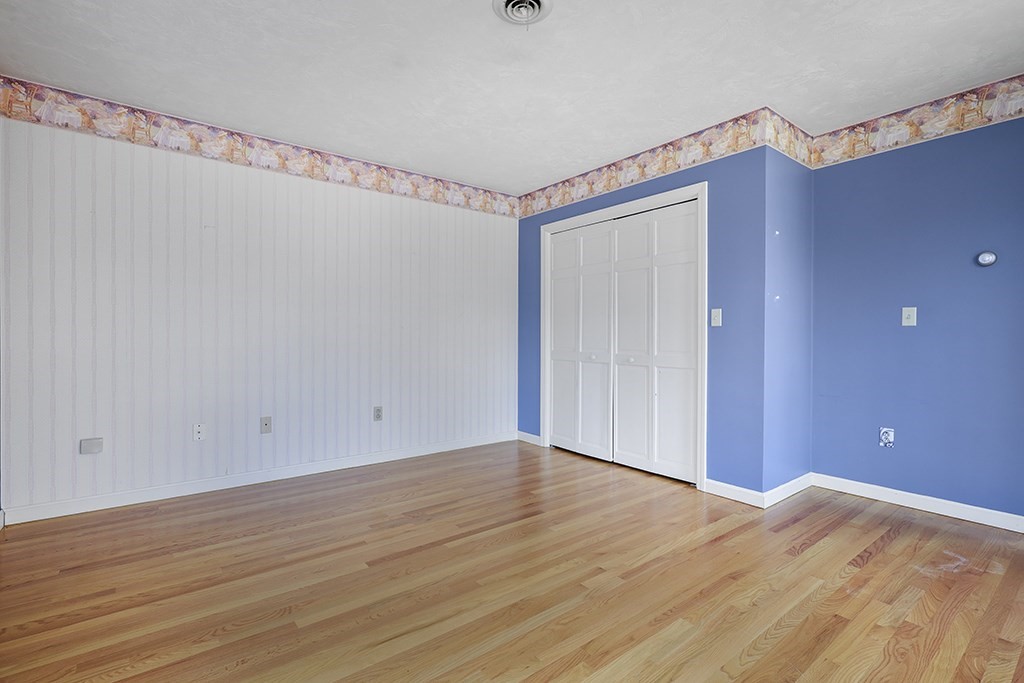 9 Ridge Road Norfolk, MA 02056 - Photo 21 of 32 Gallery Image 21