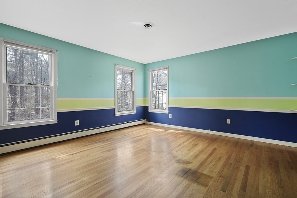 9 Ridge Road Norfolk, MA 02056 - Photo 26 of 32 Gallery Image 26
