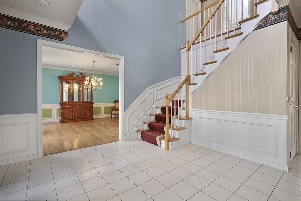 9 Ridge Road Norfolk, MA 02056 - Photo 4 of 32 Gallery Image 4