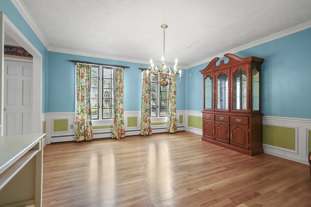 9 Ridge Road Norfolk, MA 02056 - Photo 7 of 32 Gallery Image 7
