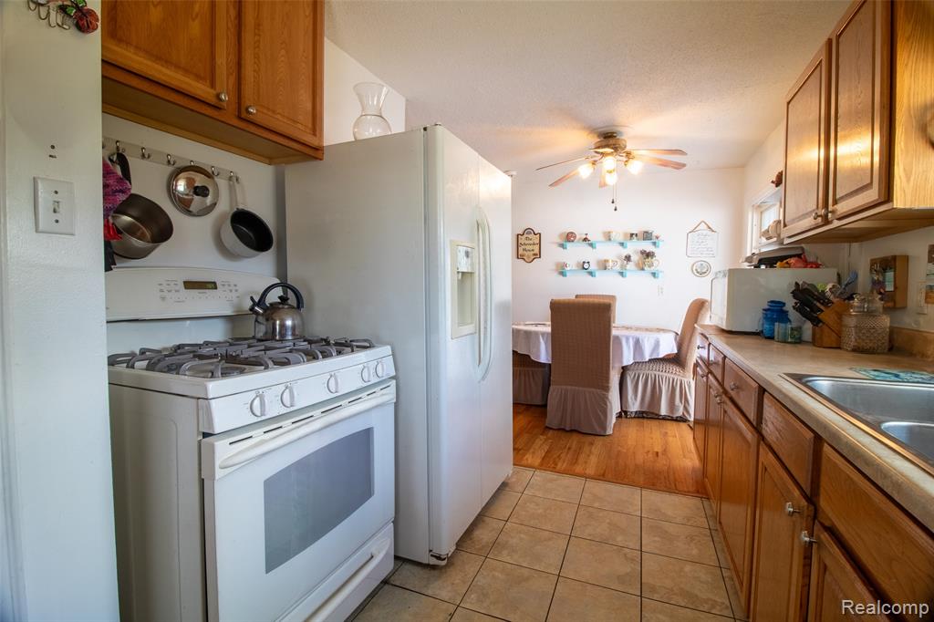 17028 Reno Street Riverview, MI 48193 - Photo 16 of 32
