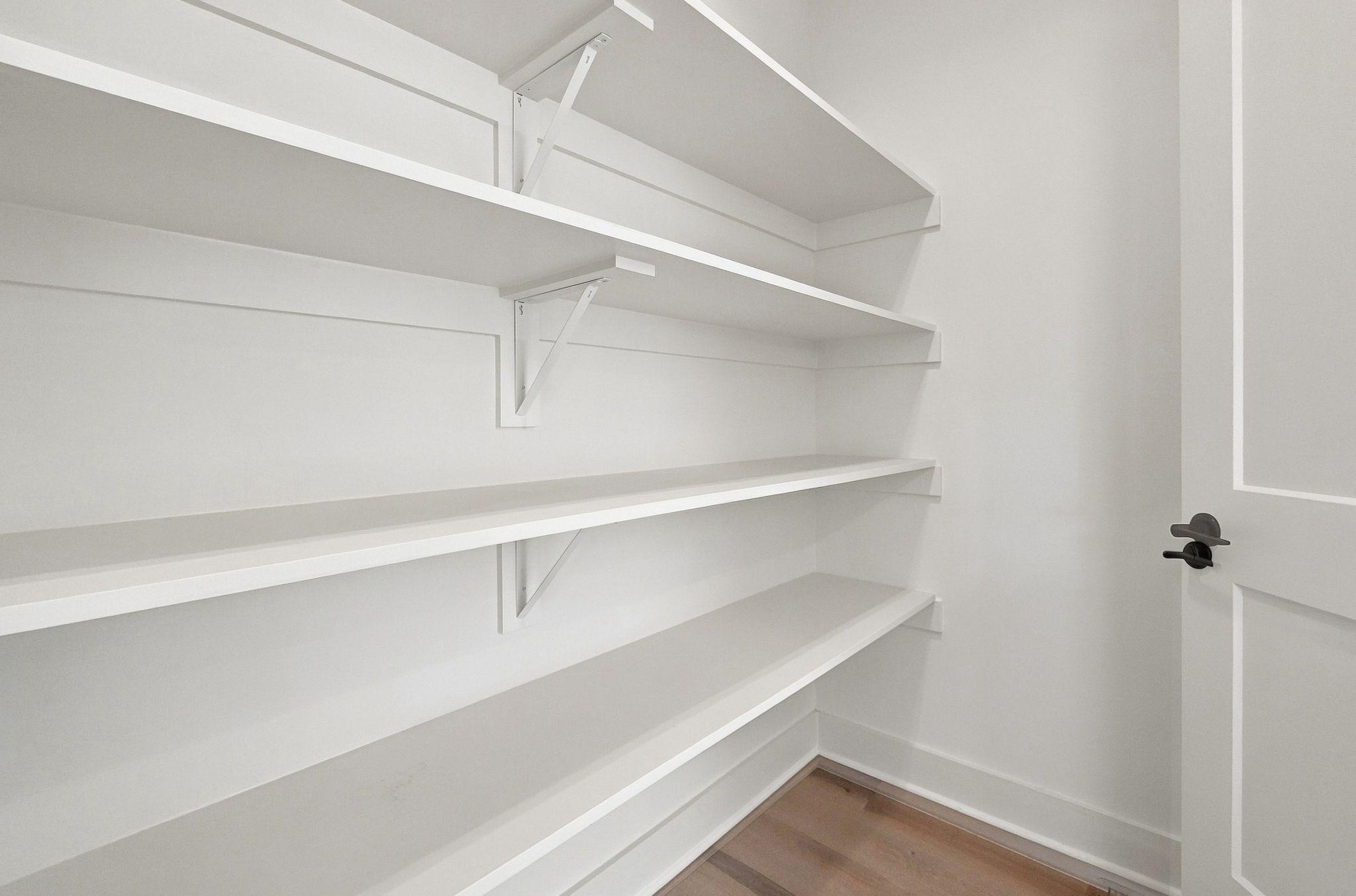 18284 Greens Corner Road Culpeper, VA 22701 - Photo 12 of 26 Spacious Pantry!