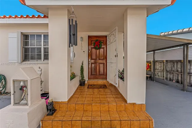 a hallway with beautiful frames and yard