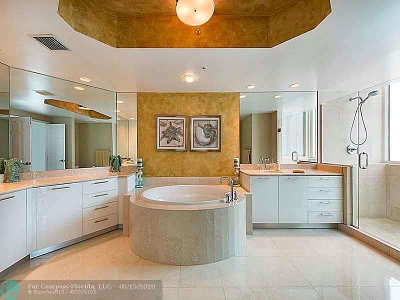 801 Briny Avenue, Unit 605 Pompano Beach, FL 33062 - Photo 9 of 16 Master Bath/Spa.