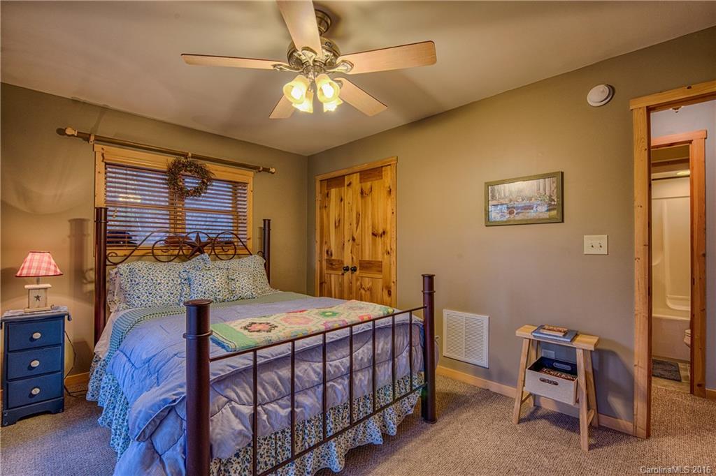 555 Jarrett Hills Road Sylva, NC 28779 - Photo 17 of 23 Gallery Image 17