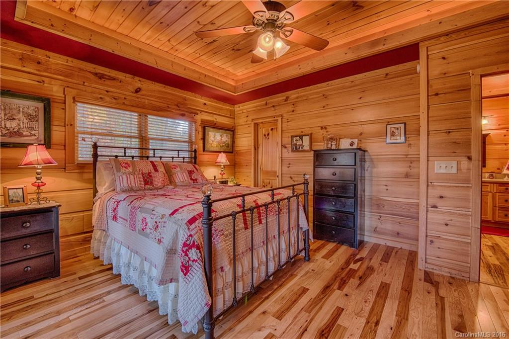 555 Jarrett Hills Road Sylva, NC 28779 - Photo 9 of 23 Gallery Image 9