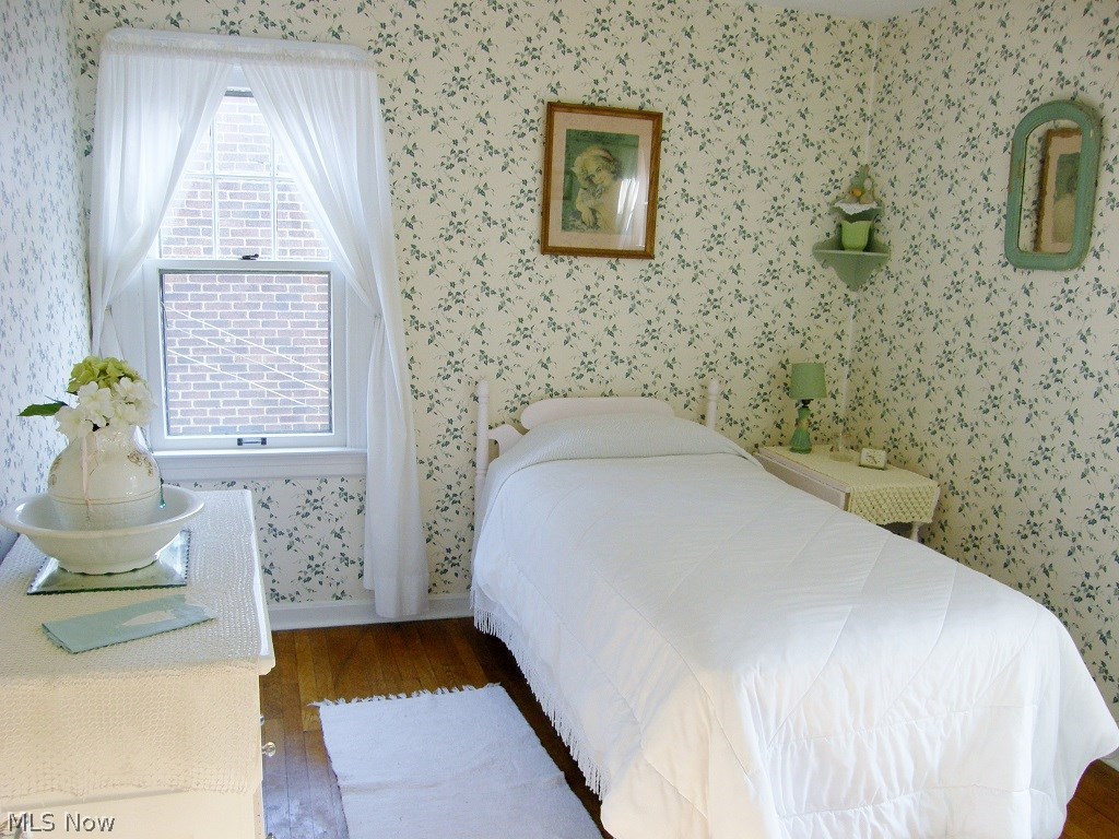 3674 Woodridge Road Cleveland, OH 44121 - Photo 18 of 23 Gallery Image 18
