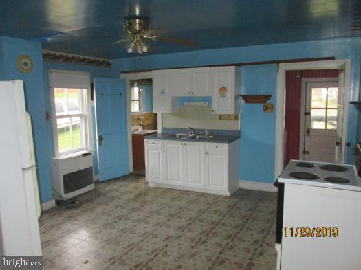 20403 Locust Grove Road Rohrersville, MD 21779 - Photo 11 of 23