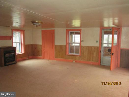 20403 Locust Grove Road Rohrersville, MD 21779 - Photo 14 of 23