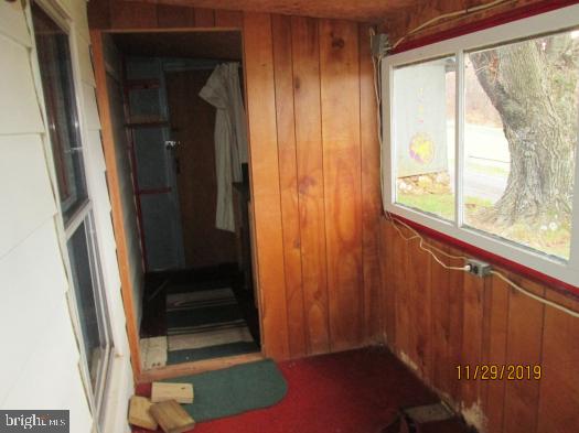20403 Locust Grove Road Rohrersville, MD 21779 - Photo 18 of 23