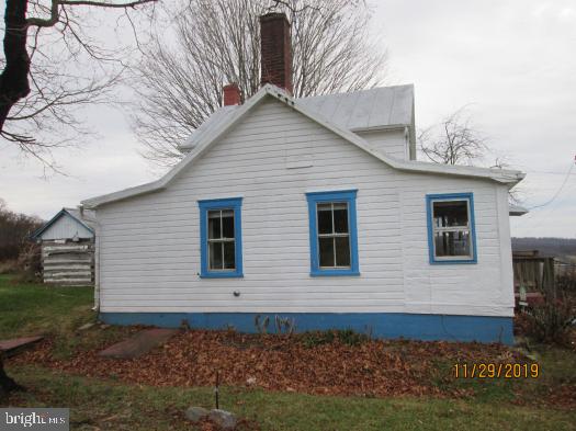 20403 Locust Grove Road Rohrersville, MD 21779 - Photo 6 of 23