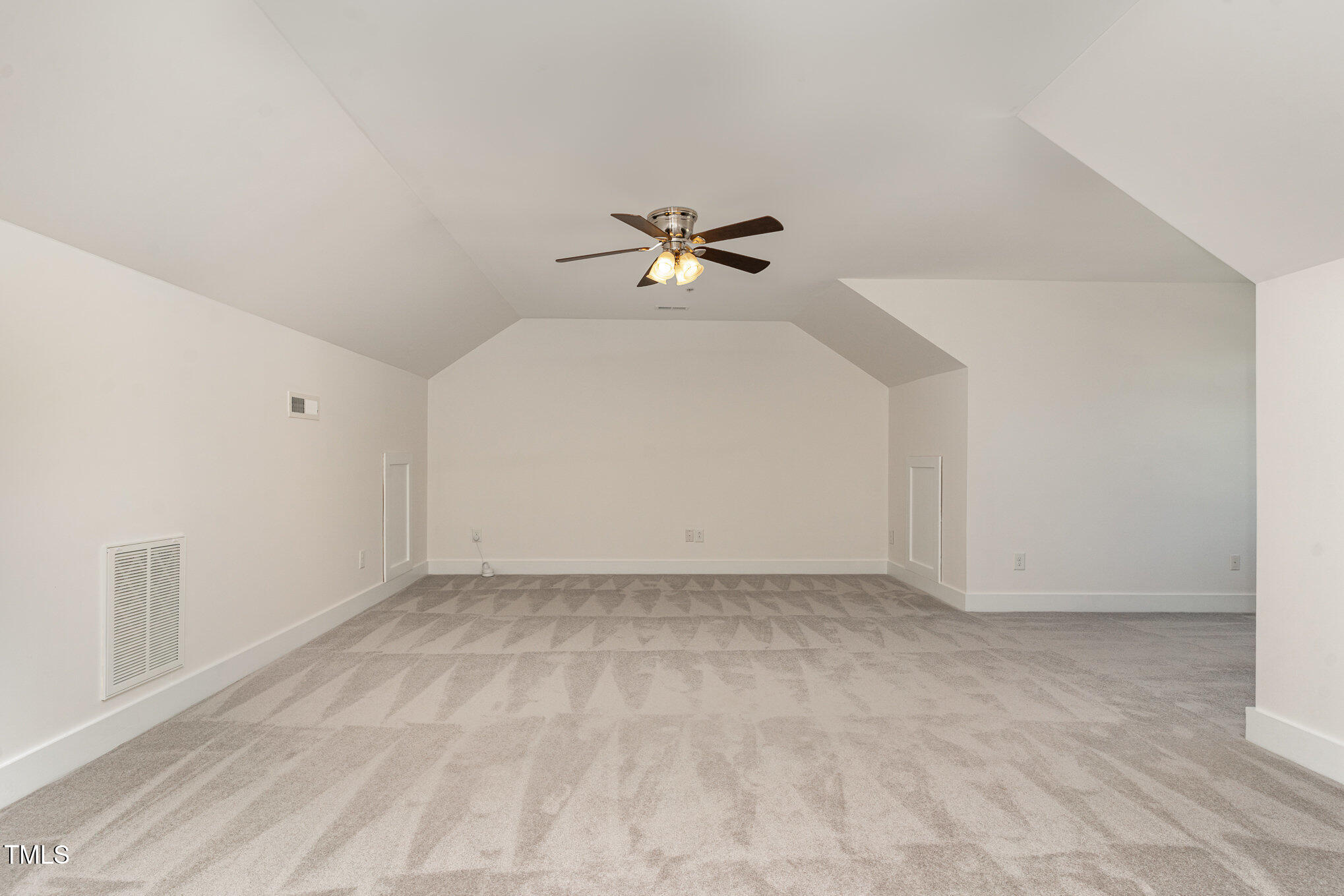 9203 Semana Walk Raleigh, NC 27617 - Photo 24 of 37 Third Floor Flex