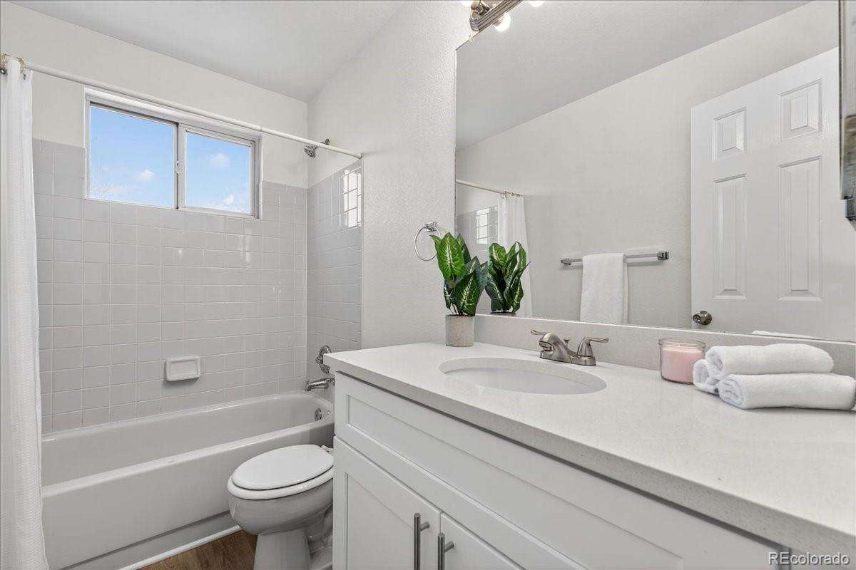 4478 Dunkirk Way Denver, CO 80249 - Photo 21 of 38