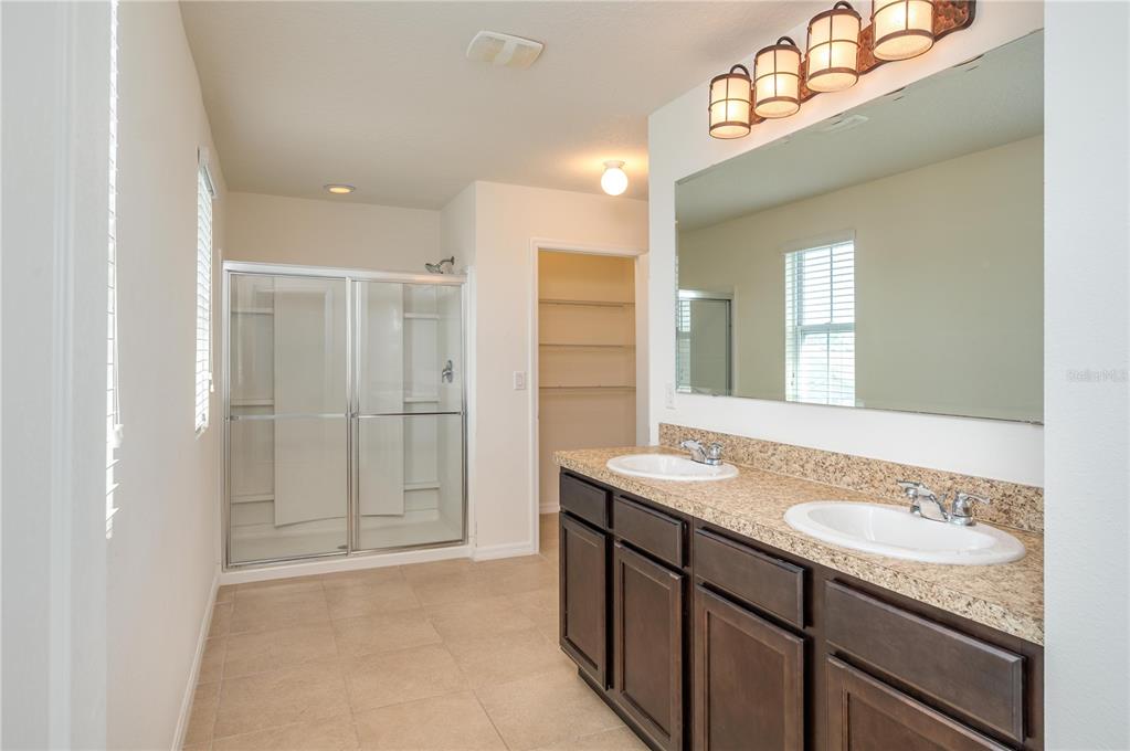 6121 Forest Ridge Way Winter Haven, FL 33881 - Photo 14 of 30