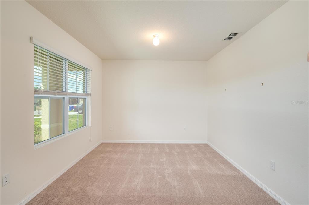 6121 Forest Ridge Way Winter Haven, FL 33881 - Photo 3 of 30