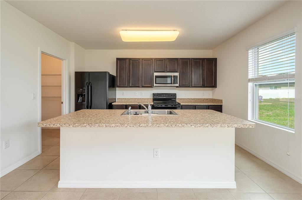 6121 Forest Ridge Way Winter Haven, FL 33881 - Photo 5 of 30