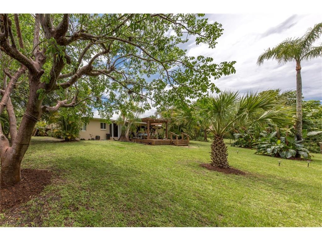 4836 Southeast Manatee Cove Road Stuart, FL 34997 - Photo 26 of 40 Gallery Image 26