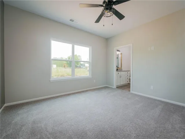 $300,000 | 1305 Northeast Redwood Court, Oak Grove, MO 64075