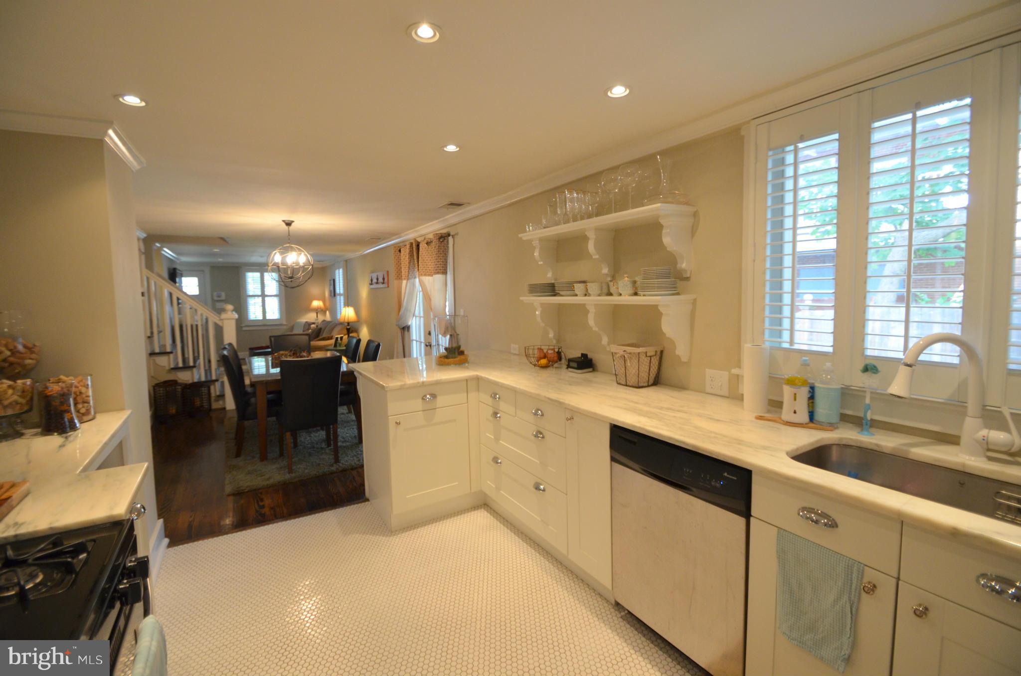 202 Center Street Frederick, MD 21701 - Photo 12 of 30 Interior (General)