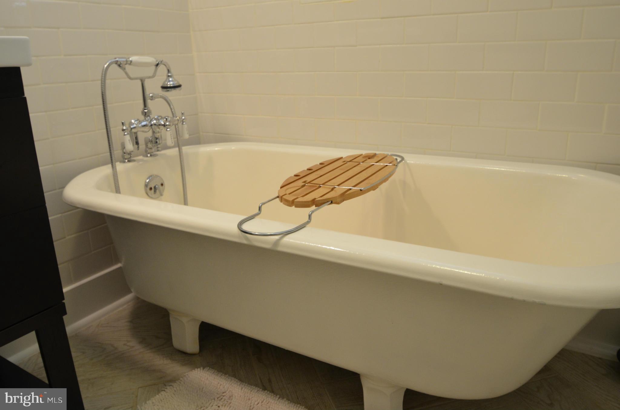 202 Center Street Frederick, MD 21701 - Photo 22 of 30 Bath