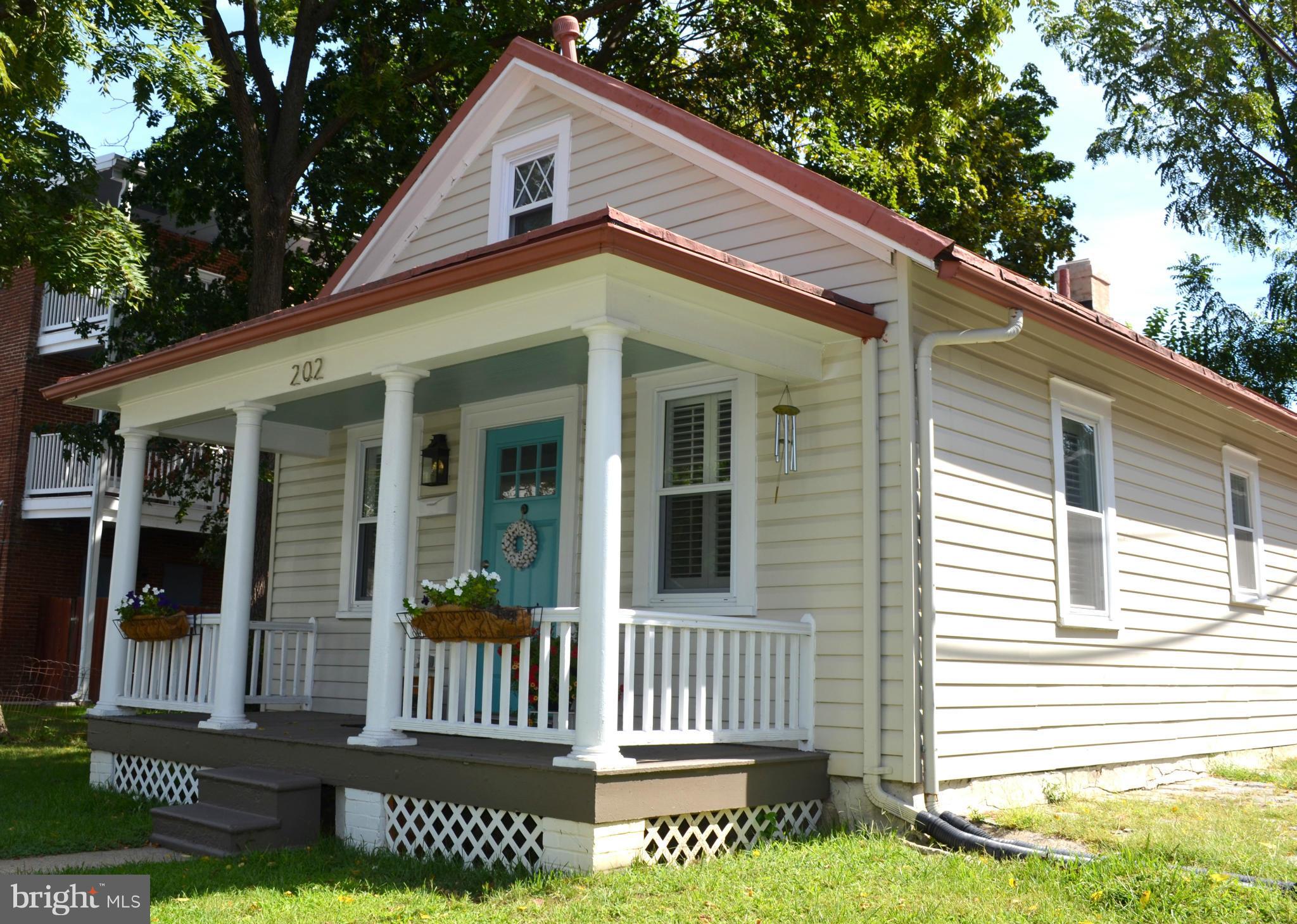 202 Center Street Frederick, MD 21701 - Photo 30 of 30 Exterior (Front)