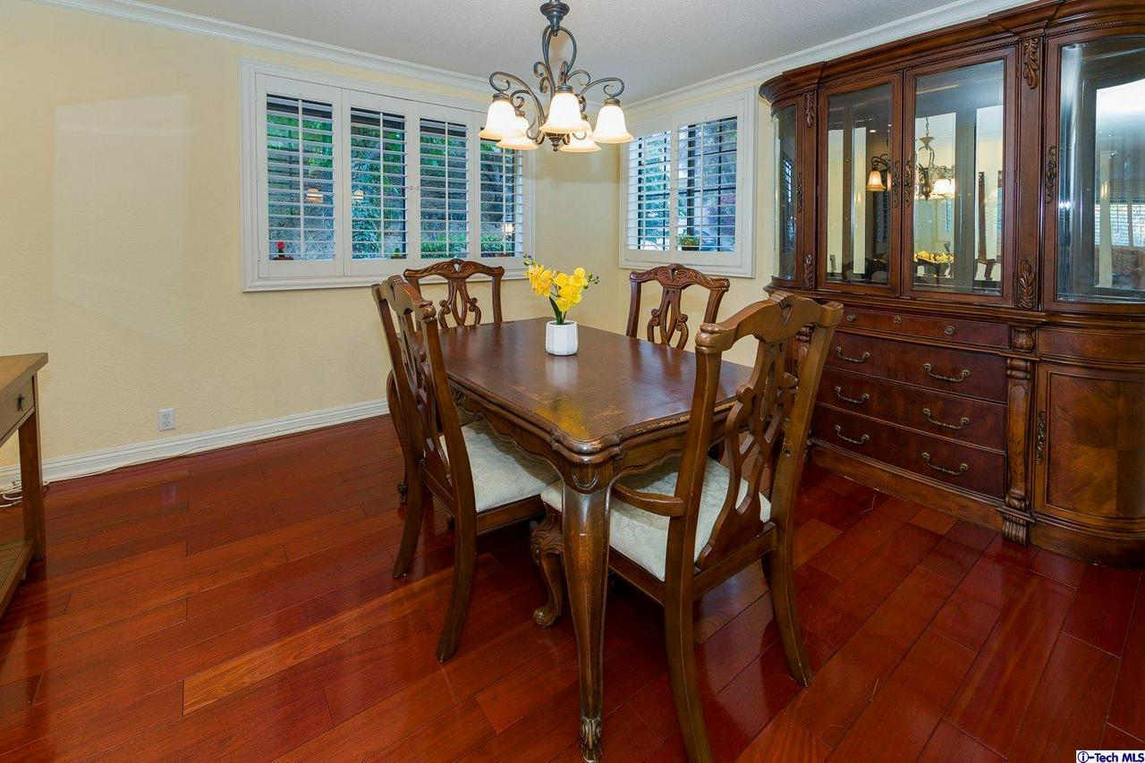 930 Cavanagh Road Glendale, CA 91207 - Photo 9 of 34