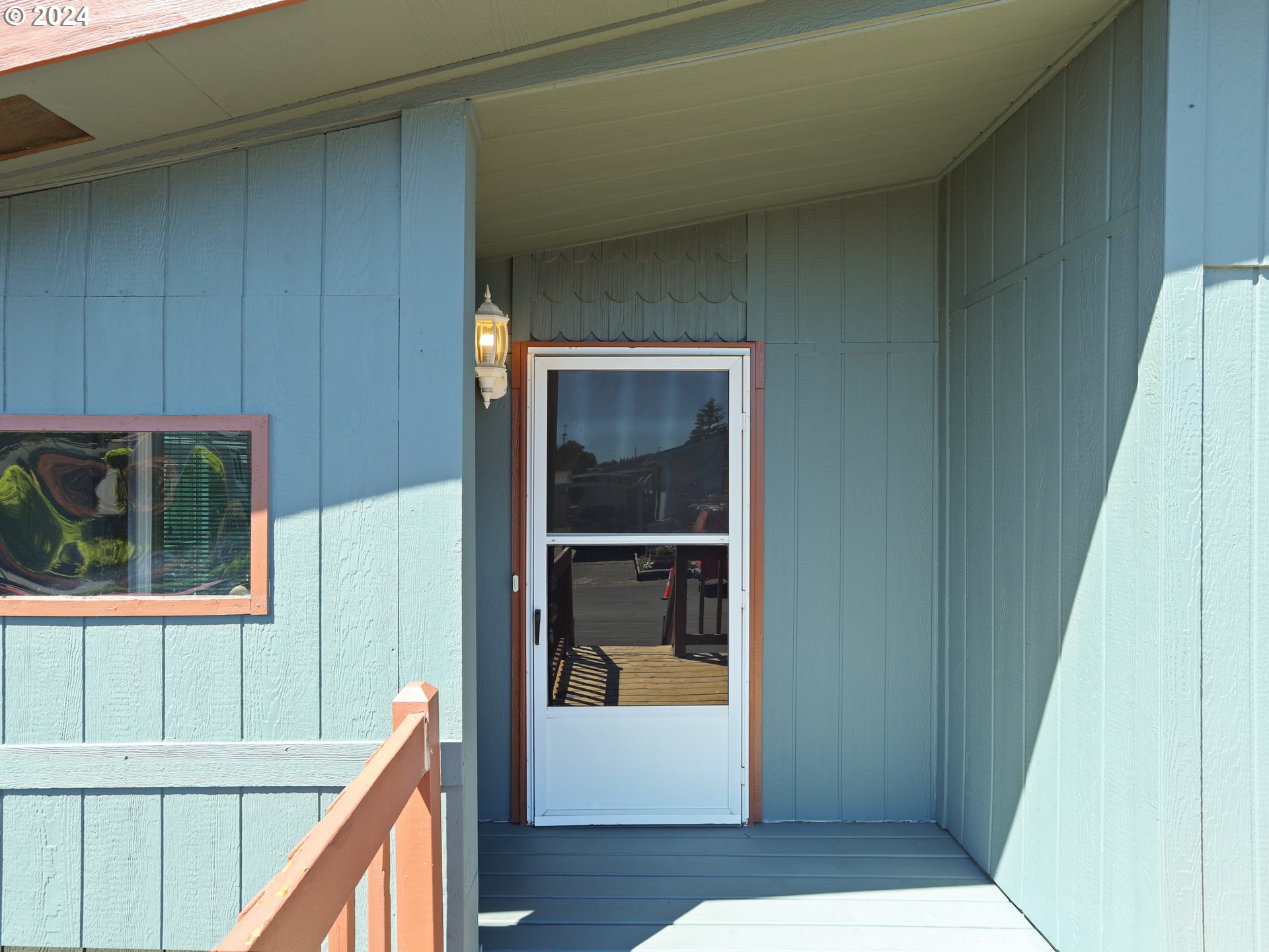 900 Northeast Francis Avenue Gresham, OR 97030 - Photo 5 of 16