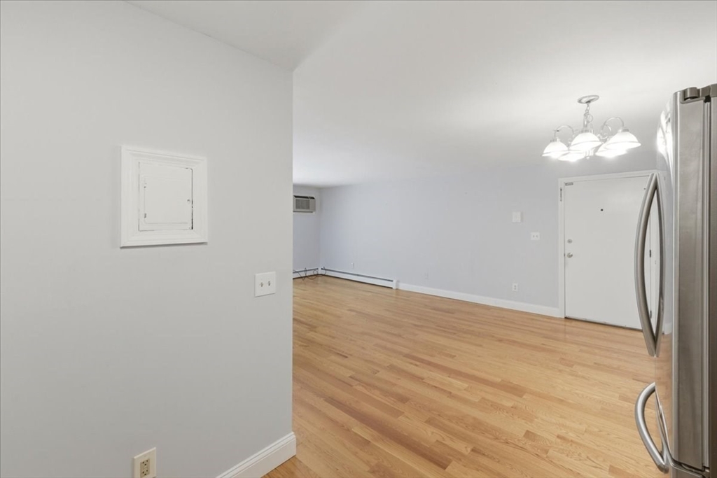 165 R Chestnut Street, Unit 2 Foxboro, MA 02035 - Photo 16 of 41