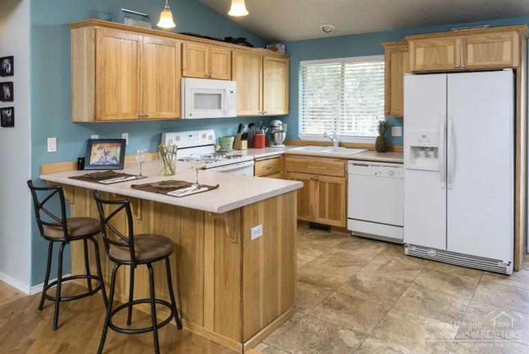 20574 Prospector Loop Bend, OR 97702 - Photo 2 of 14 Additional Photo