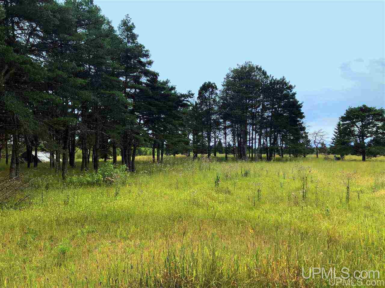 4688 12th Road Escanaba, MI 49829 - Photo 17 of 42