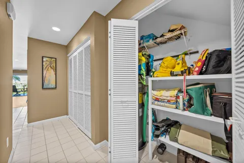 $899,000 | 2777 South Kihei Road, Unit L105, Kihei, HI 96753